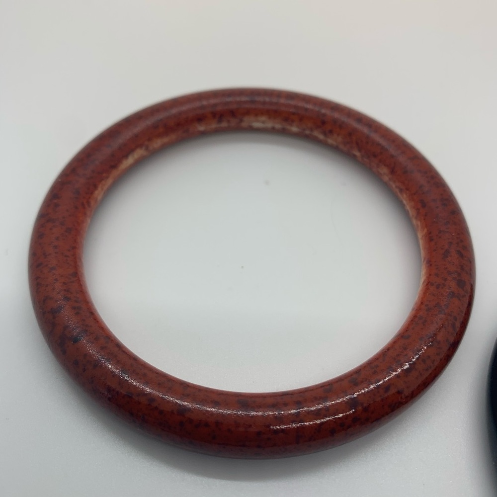 VINTAGE Rounded Bangle Bundle (2) - Picture 2 of 8